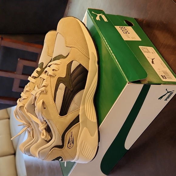 Brand New Puma Prevail PRM 9.5 UK is a 10.5 US. - Picture 2 of 8